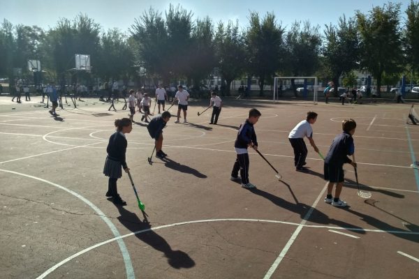 TallerFloorballJueves_1920 (11)