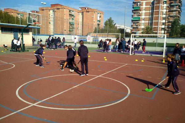 TallerFloorballJueves_1920 (14)