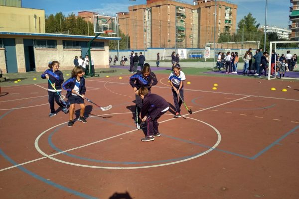 TallerFloorballJueves_1920 (15)