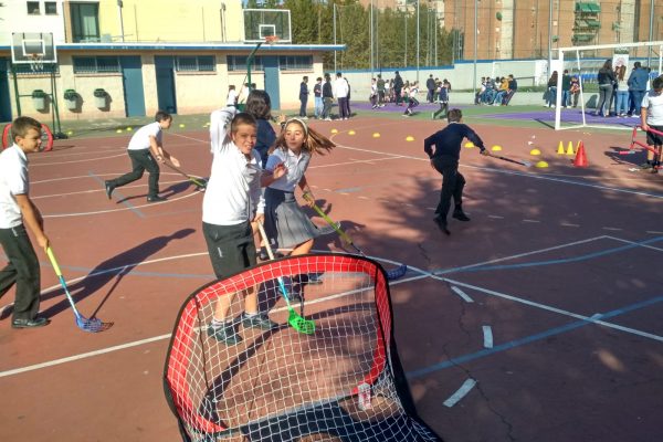 TallerFloorballJueves_1920 (4)