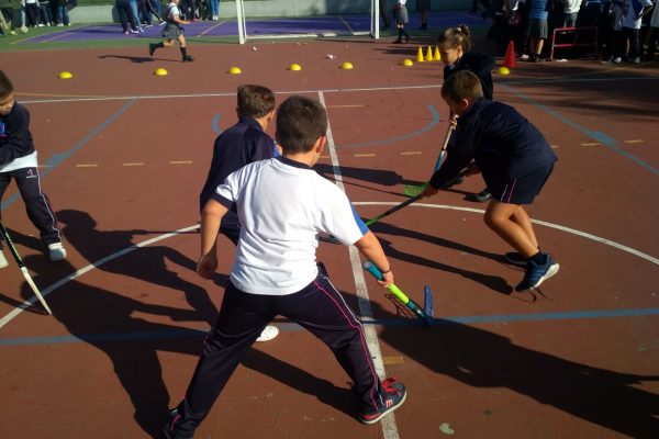 TallerFloorballJueves_1920 (7)